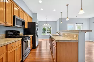 102 NE Canvasback Way, Hillsboro, OR 97006 - Photo 11
