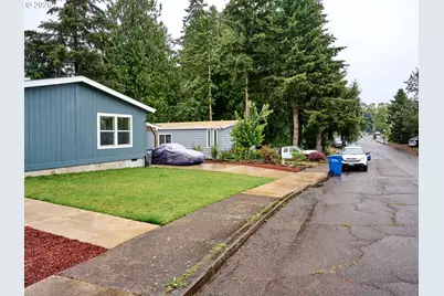 11633 Warbler Ln, Aurora, OR 97002 - Photo 43