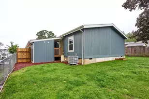 11633 Warbler Ln, Aurora, OR 97002 - Photo 47