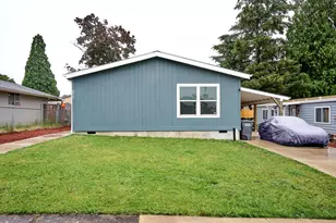 11633 Warbler Ln, Aurora, OR 97002 - Photo 43