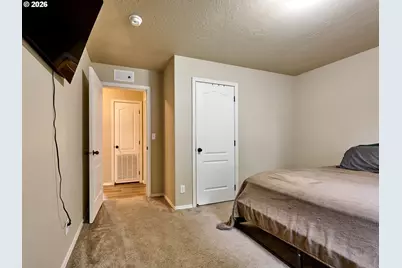 11633 Warbler Ln, Aurora, OR 97002 - Photo 35