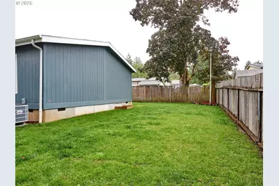 11633 Warbler Ln, Aurora, OR 97002 - Photo 45