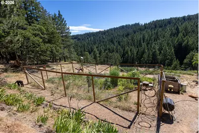 82 Meadows Loop, Lyle, WA 98635 - Photo 33