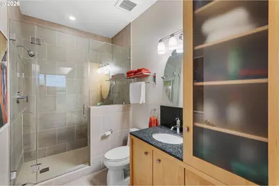 1001 NW Lovejoy St #208, Portland, OR 97209 - Photo 15