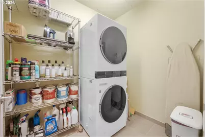 1001 NW Lovejoy St #208, Portland, OR 97209 - Photo 35