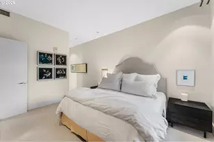 1001 NW Lovejoy St, Portland, OR 97209 - Photo 21