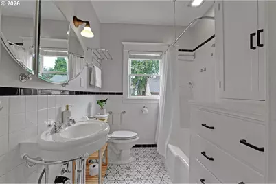 6014 NE Mallory Ave, Portland, OR 97211 - Photo 21