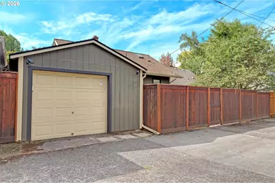 6014 NE Mallory Ave, Portland, OR 97211 - Photo 37