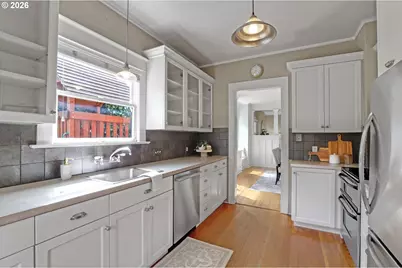 6014 NE Mallory Ave, Portland, OR 97211 - Photo 15