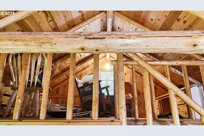 2128 Starveout Creek Rd, Azalea, OR 97410 - Photo 11