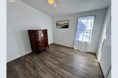 14217 NE 10th Ave, Vancouver, WA 98685 - Photo 9