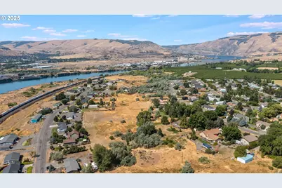 Nka Sunridge Ave, Dallesport, WA 98617 - Photo 9