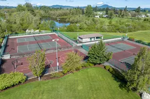 267 Sunday Dr, Creswell, OR 97426 - Photo 31