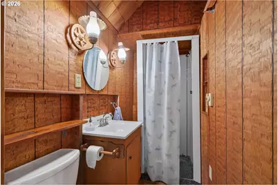 55284 Delta Rd, Blue River, OR 97413 - Photo 9
