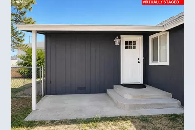 403 Happy Valley Rd, Roseburg, OR 97471 - Photo 3
