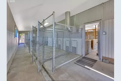 44434 SE Coalman Rd, Sandy, OR 97055 - Photo 15