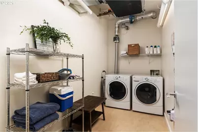 836 S Curry #406, Portland, OR 97035 - Photo 17