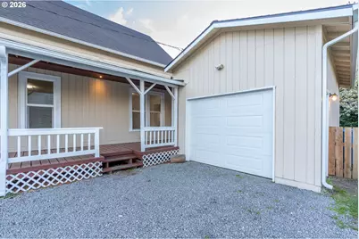 903 S 3rd Ave, Kelso, WA 98626 - Photo 23