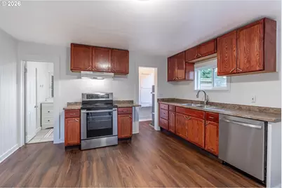 903 S 3rd Ave, Kelso, WA 98626 - Photo 3