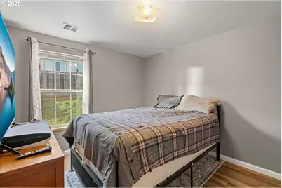 380 Sunnyside Dr, Winston, OR 97496 - Photo 7