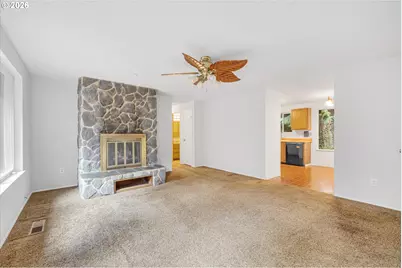 6701 SE 122nd Ave, Portland, OR 97236 - Photo 3