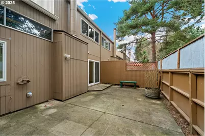 17525 NW Shorewood Dr, Beaverton, OR 97006 - Photo 31