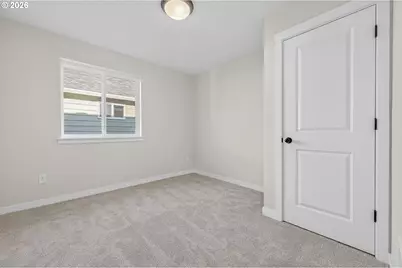 9273 E Burnside St, Portland, OR 97216 - Photo 15