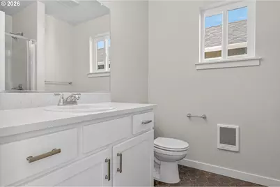 9273 E Burnside St, Portland, OR 97216 - Photo 13