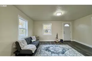 1925 Liberty St, Salem, OR 97317 - Photo 5