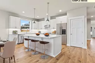 18935 Crooked River St, Sandy, OR 97055 - Photo 3