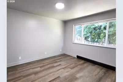 908 Pioneer St, Ridgefield, WA 98642 - Photo 9