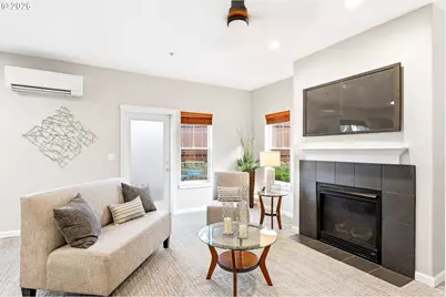 10890 NE Red Wing Way #102, Hillsboro, OR 97006 - Photo 5