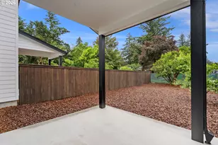 10105 SE 72nd Ave, Milwaukie, OR 97222 - Photo 27