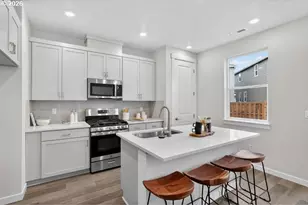 18775 SW Buckhorn Dr, Beaverton, OR 97007 - Photo 7