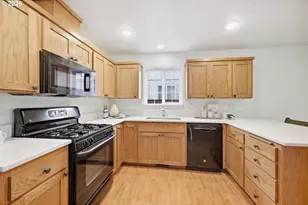 2769 Mallory Ln, Eugene, OR 97401 - Photo 21