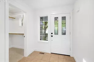 2769 Mallory Ln, Eugene, OR 97401 - Photo 11
