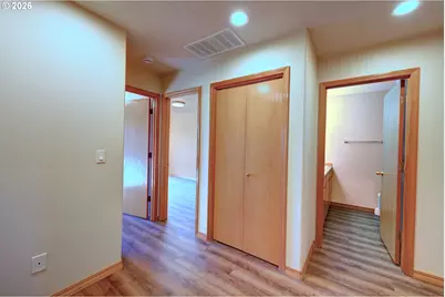 305 Avenue C, Seaside, OR 97138 - Photo 17