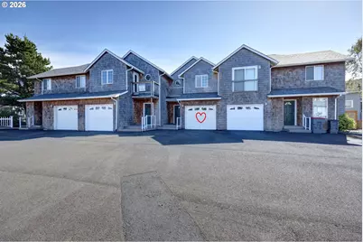 305 Avenue C, Seaside, OR 97138 - Photo 1