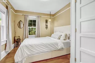 9842 SE Harold St, Portland, OR 97266 - Photo 19