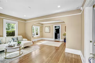 9842 SE Harold St, Portland, OR 97266 - Photo 7