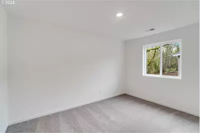674 Minnesota St, Lebanon, OR 97355 - Photo 11