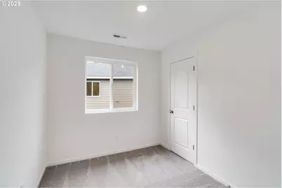 674 Minnesota St, Lebanon, OR 97355 - Photo 9