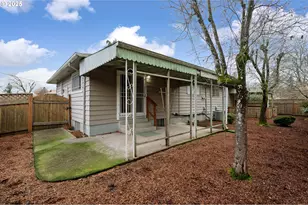 6208 SE Woodstock Blvd, Portland, OR 97206 - Photo 37