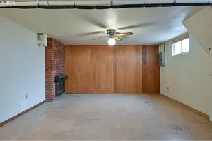 6208 SE Woodstock Blvd, Portland, OR 97206 - Photo 15