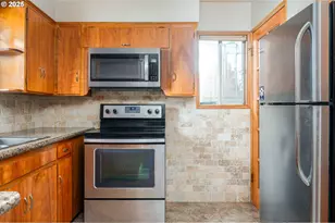 6208 SE Woodstock Blvd, Portland, OR 97206 - Photo 25