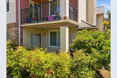615 NW Lost Springs Ter #102, Portland, OR 97229 - Photo 31