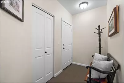 615 NW Lost Springs Ter #102, Portland, OR 97229 - Photo 7