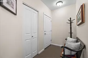 615 NW Lost Springs Terrace, Portland, OR 97229 - Photo 7