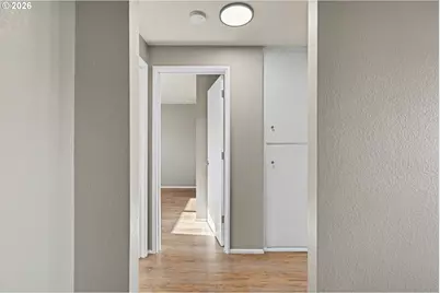 325 W N St, Springfield, OR 97477 - Photo 19