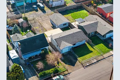 325 W N St, Springfield, OR 97477 - Photo 39